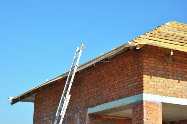 when to replace a roof in Newnan